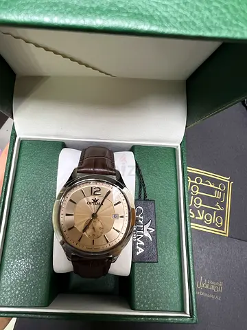 Certina men's wristwatch with brown leather strap in original box