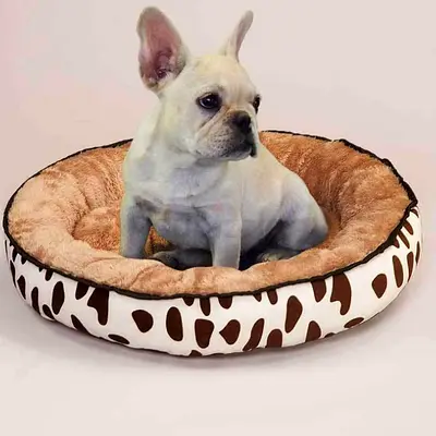 Comfortable plush round pet bed for dogs