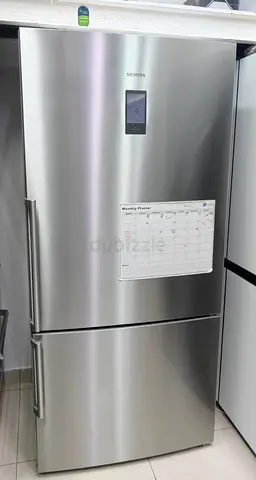 Siemens Bottom Freezer Refrigerator In Stainless Steel