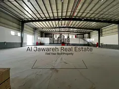 Warehouse with a fenced yard for rent; area: 21,500 sq. ft.; electricity: 150 kW.