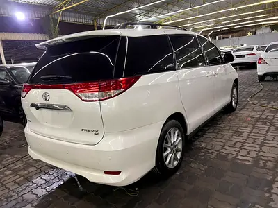 2015 Toyota PREVIA 照片 12