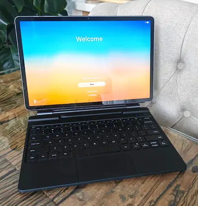 Samsung Galaxy Tab S8+ 5G | 128GB / 8GB RAM | Premium Keyboard Case | Excellent Condition
