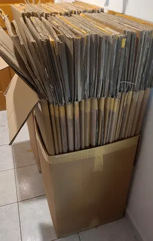 20 Large bundle of used cardboard boxes / packing cartons for shipping