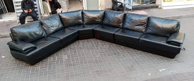 Large Black Leather L-Shaped Corner Sofa - 6-Seater, Good Condition
