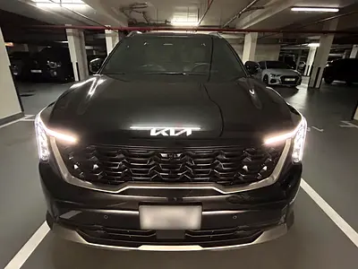 2025 Kia Sorento EX V6 Full Option | 6,000 km | GCC