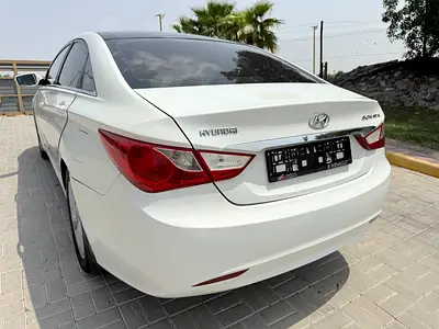 صورة 5 لـ 2012 Hyundai SONATA