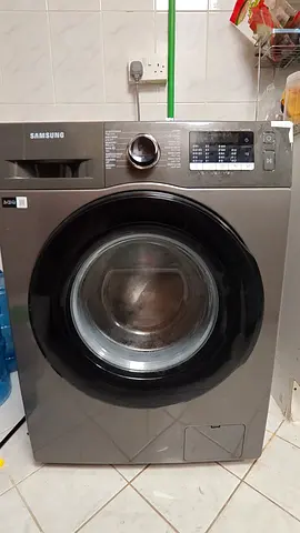 Excellent Samsung Front Load Washing Machine - 8kg washer&6 kg dryer(combo 2 in 1) PrsitineCondition