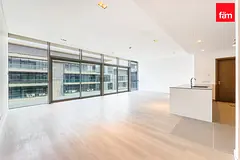 1 Bed+2bath | Modern | Step To The Mall