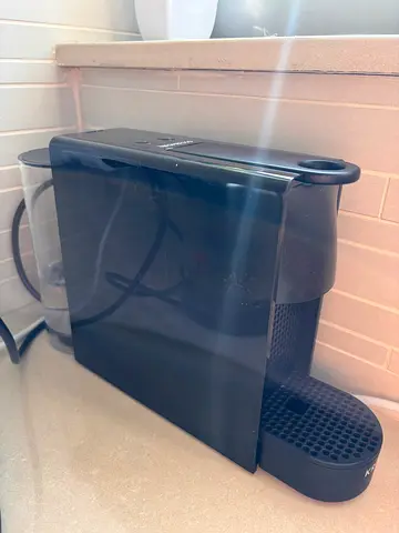 Compact Nespresso-style Pod Coffee Machine - Black
