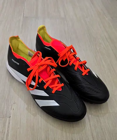 adidas Football Shoes Size 44EU (Predator League Turf)