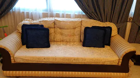 Sofa set