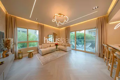 Luxurious Designs | High End Furnishing + Upgrades