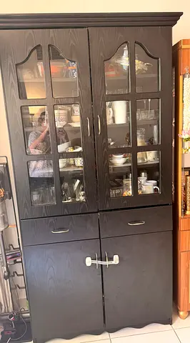 Crockery cupboard