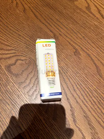 Red light therapy bulb - E27