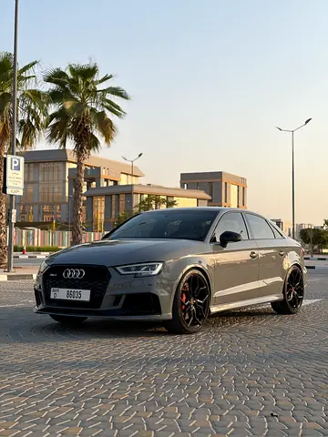 2017 AUDI RS3 — фото 3