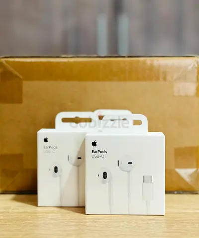 Apple EarPods with USB-C connector - Brand new sealed (pair available)