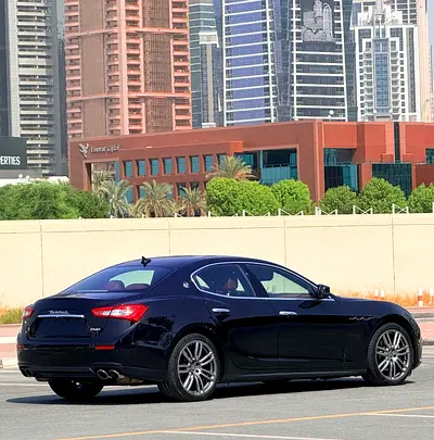 صورة 5 لـ 2017 Maserati GHIBLI