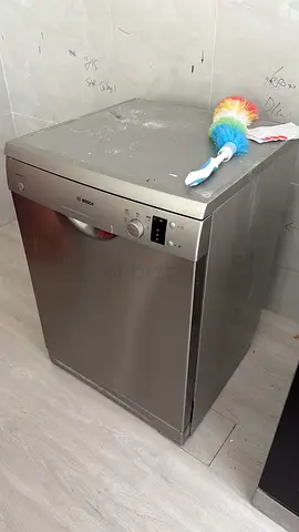 Bosch Dishwasher 60cm – SMS50D08GC – Good Condition