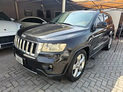 Original Paint 2012 Jeep Grand Cherokee Overland Plus GCC Specs