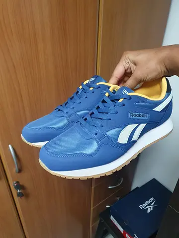 Classic Reebok Sneakers 11.5/45