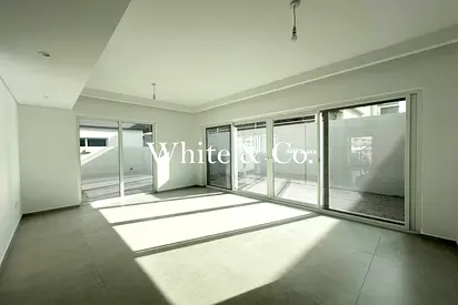 BRAND NEW | VACANT NOW | MID-CORNER UNIT