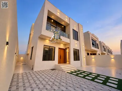 فيلا بسعر شامل رسوم التسجيل والتملك على الشارع الرئيسي جاهزة للسكن في أرقى مناطق عجمان تملك حر