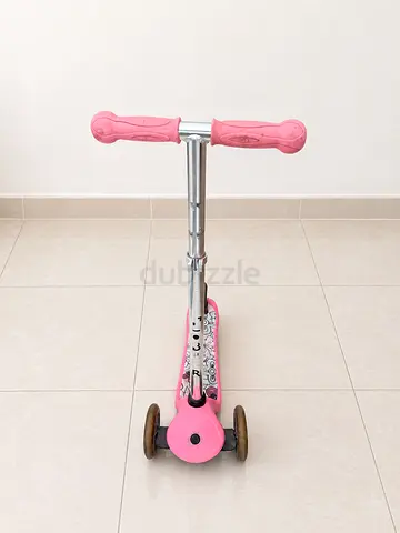 Pink 3-Wheel Kick Scooter for Kids