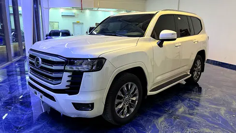 خليجي بحالة وكالةتوين تربو Pristine Toyota Land Cruiser GXR 2022 |twin tourbGCC Specs |