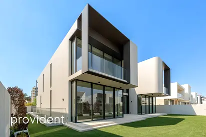 Vacant | Upgraded | Unfurnished | Basement