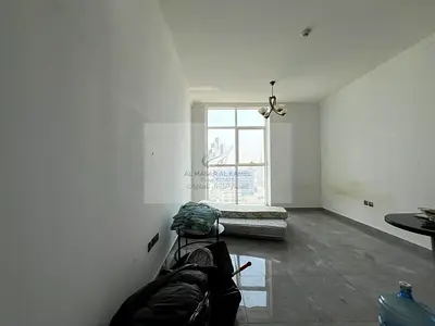 للإيجار السنوي | استوديو فاخر في المجاز 2 – شارع جمال عبد الناصر إذا كنت تبحث عن استوديو يجمع بين الموقع الحيوي، التشطيبات الراقية، والخدمات المجانية