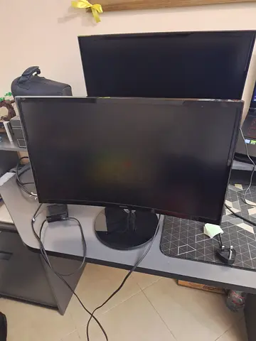 Samsung 24" Curved Monitor - S24C360EAM - 75hz