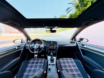 2017 Volkswagen GOLF GTI — миниатюра 18