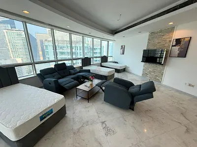 Bedspace in Studio Size Room w/ Living Area | Ladies Only | Near Metro & Marina Mall