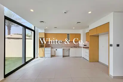 Spacious layout | Unfurnished | Vacant