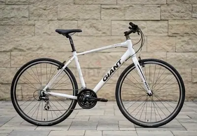 Giant Escape Hybrid Bike White
