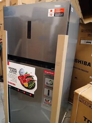 Toshiba 735L Refrigerator With Top Mount Freezer Digital Inverter Fridge New 1 Year Warranty