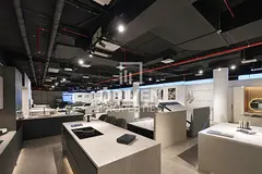 Road Facing Showroom | Fitted | Vacant Unit