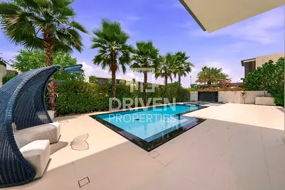 Motivated Seller | Fully Upgraded | Vacant | Vastu