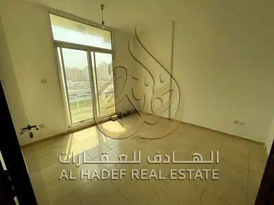 شقة غرفتين وصالة للإيجار في البوطينة – الشارقة | بجوار إكسبو فرصة مميزة للسكن في موقع حيوي واستراتيجي في منطقة البوطينة، بجوار إكسبو الشارقة، مع سهولة