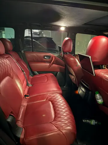 2015 Infiniti QX80 照片 5