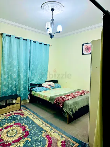 QUEEN SIZE BED FOR SALE