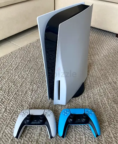 PlayStation 5 Disc Edition UAE Version With 2 Controllers