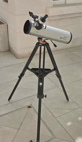 Celestron StarSense Explorer DX 130AZ Newtonian Reflector Telescope ( Perfect condition)