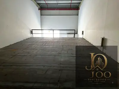 Location: Al Bahia – Ajman. Brand-new warehouse. Area: 2,900 sq. ft. Includes a mezzanine floor for optimized space utilization. Electricity: 30 kW.