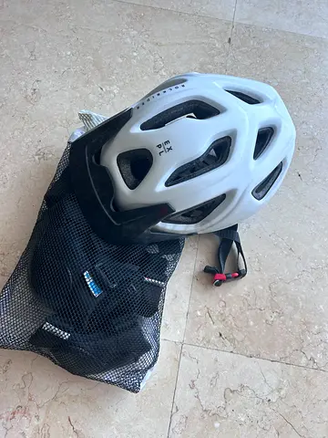 Helmet and protection gears for kid