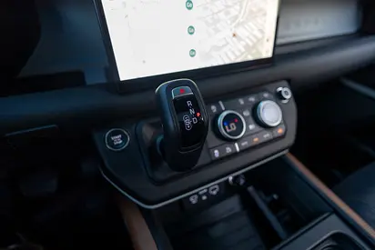 2024 LAND Rover DEFENDER — миниатюра 19