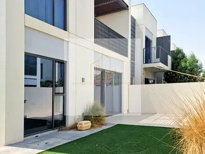 Close to pool | Available now | Landscaped Garden