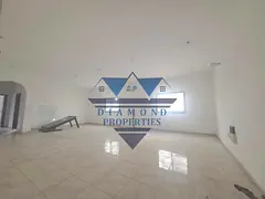 Very spacious biggest flat 2bhk Available in Abushagara good location 40k