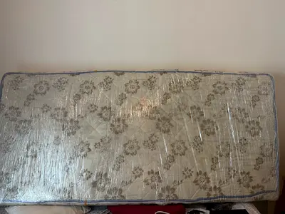 Mattress single
