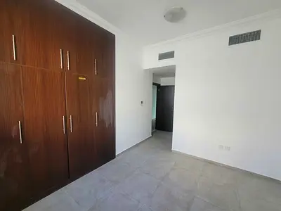 Brand New 1BHK Near Mubarak With 2Washrooms Near to Mubarak Centre